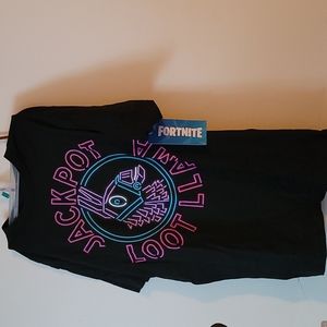FORTNITE T SHIRT